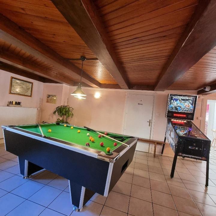 Gite Eglantine 2 A 6 Personnes Avec Spa Et Salle De Jeux Dans La Residence Ventron Exterior foto