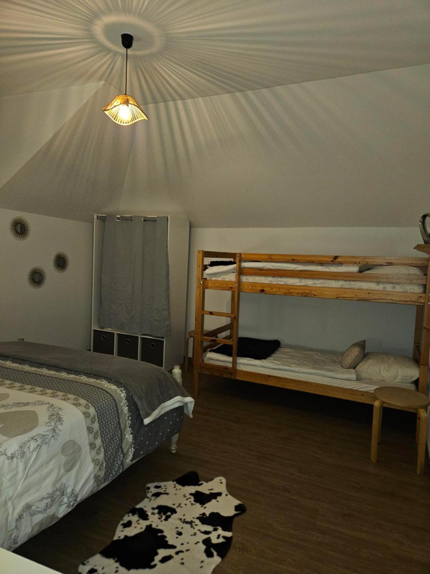 Gite Eglantine 2 A 6 Personnes Avec Spa Et Salle De Jeux Dans La Residence Ventron Exterior foto
